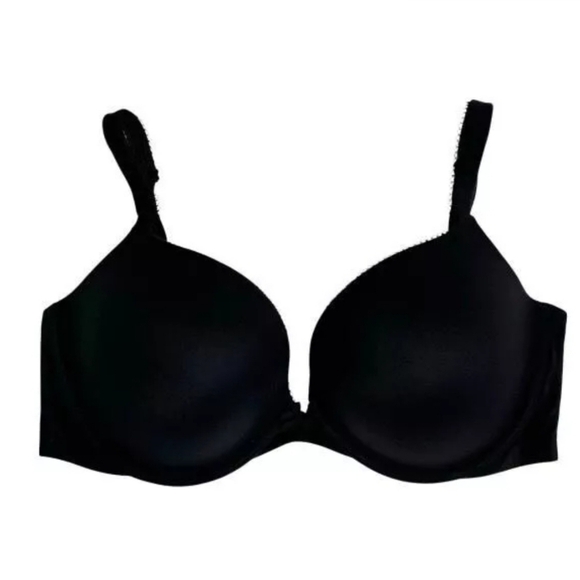 Black Full-Coverage Bra with Smooth Seamless Cups - Picture 1 of 8